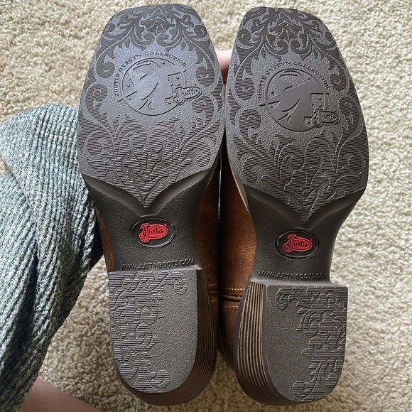 ORIGINAL JUSTIN WOMEN'S CHELLIE WESTERN BOOTIES - SQUARE TOE - Picture 3 of 5